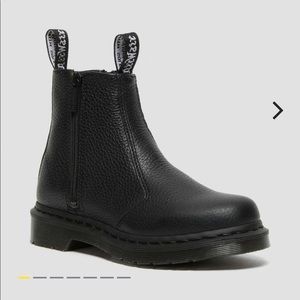 Dr. Martens Chelsea boots